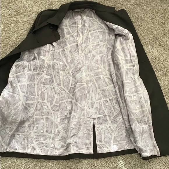 Coat - Picture 3 of 3